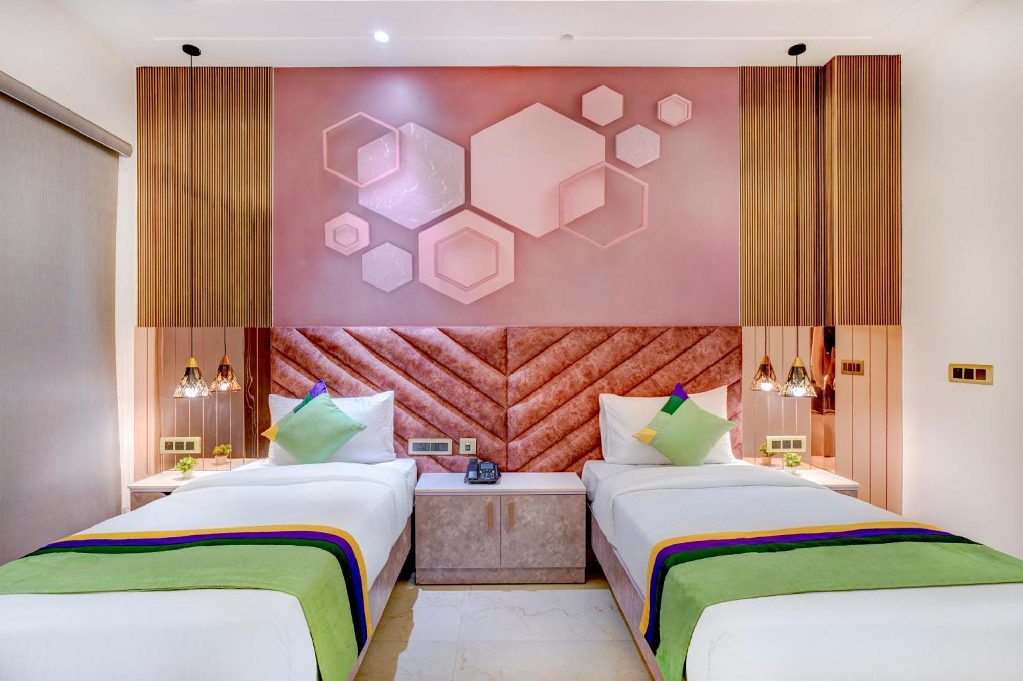 Treebo Corporate Inn Noida Esterno foto