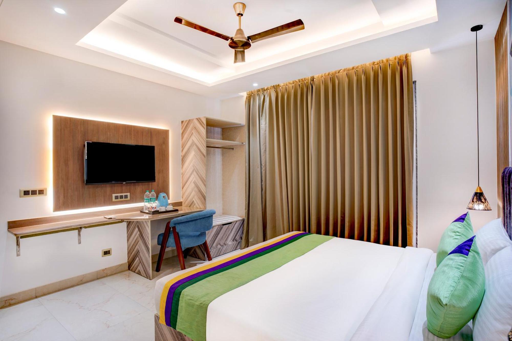 Treebo Corporate Inn Noida Esterno foto
